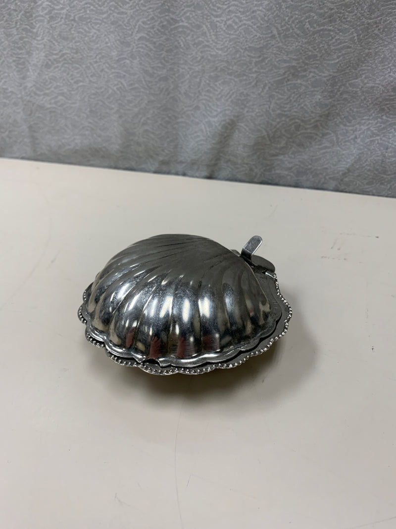 SILVER CLAM SHELL BOX