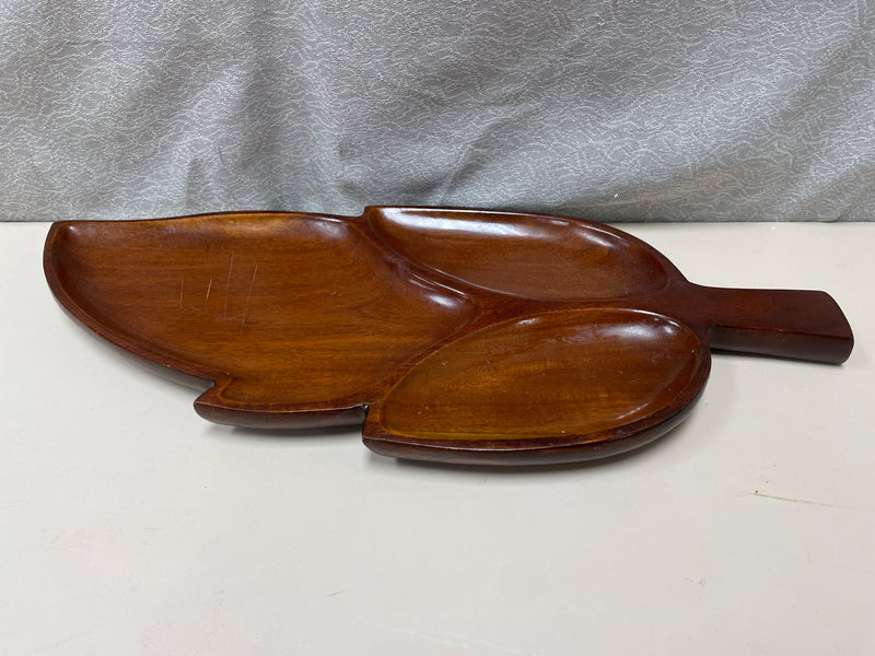 WOOD CARVED LEAF DISH