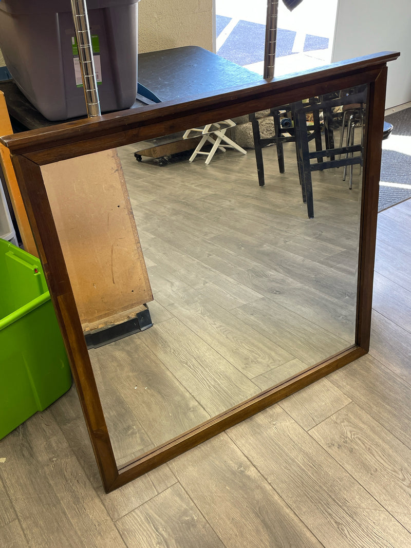 WOOD FRAME MIRROR