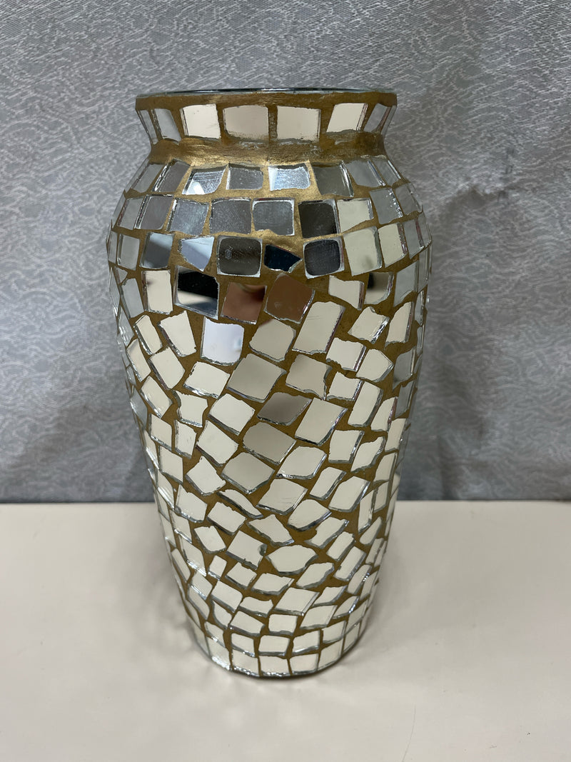 GOLD/SILVER MOSAIC VASE
