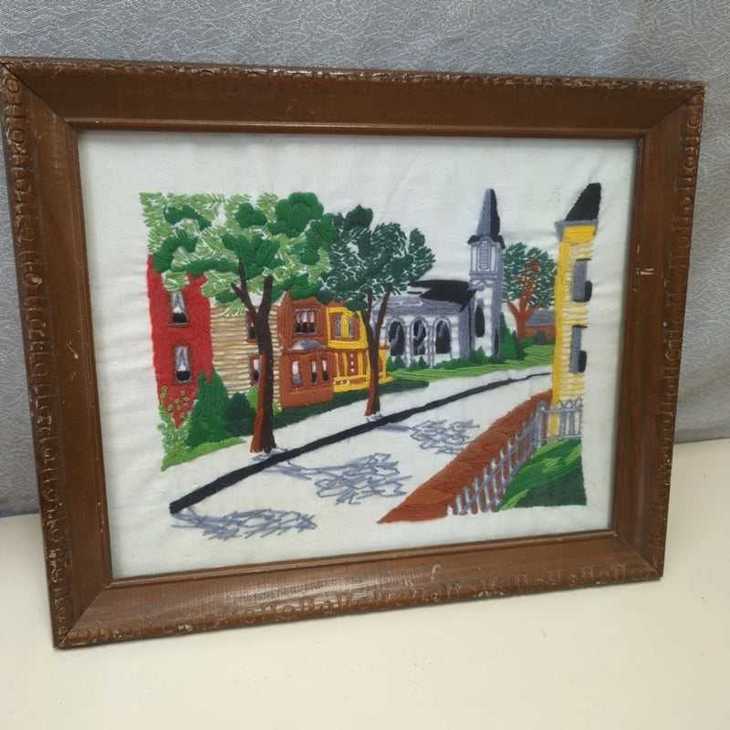 WOOD FRAME STITCHED STREET PIC