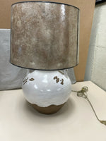 DISTRESSED JUG BASE LAMP