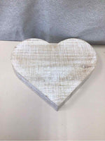 WHITE WOOD HEART