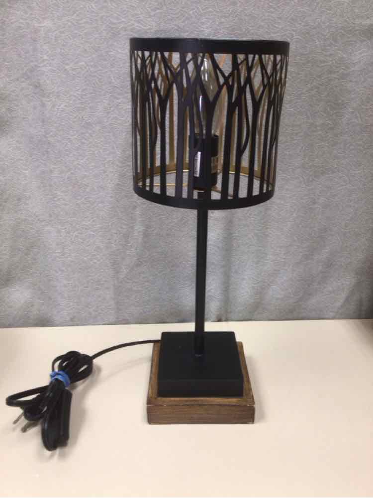 BLACK/GOLD BRANCH TABLE LAMP