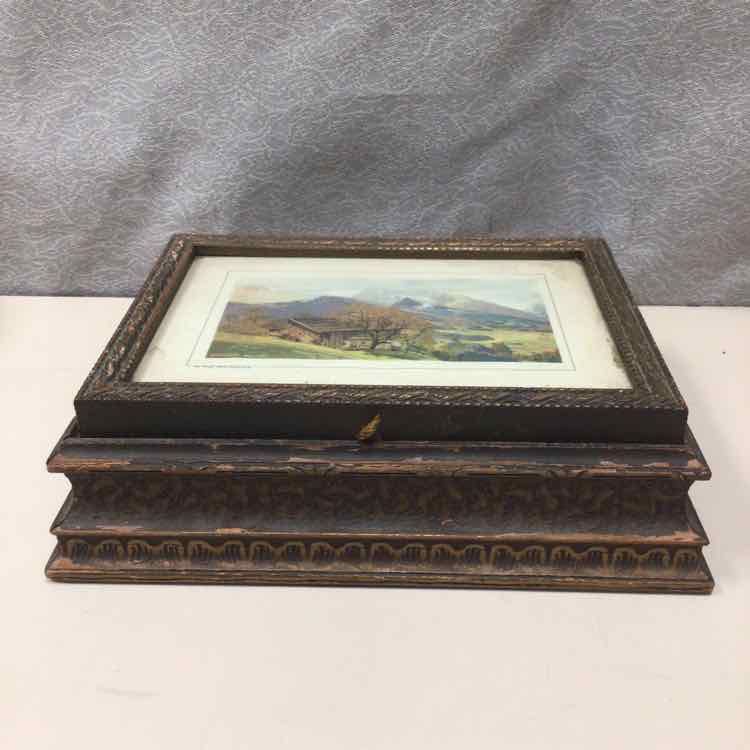 CABIN W/LANDSCAPE JEWELRY BOX