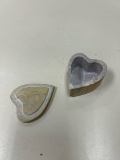 HEART STONE SHAPE CONT