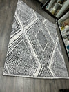 BLACK WHITE DESIGN RUG
