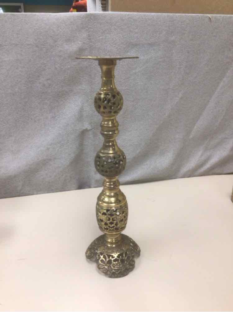 VINTAGE BRASS CANDLE HOLDER