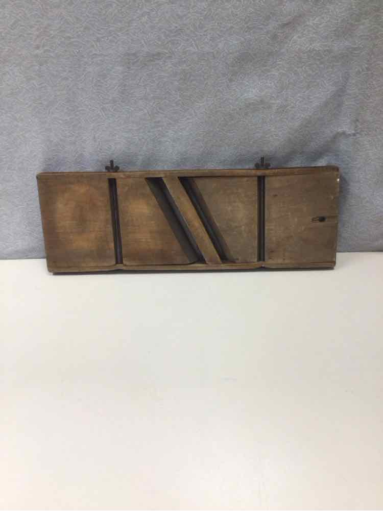 VINTAGE CABBAGE SHREDDER
