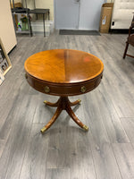 ROUND PEDESTAL TABLE 1 DRAWER