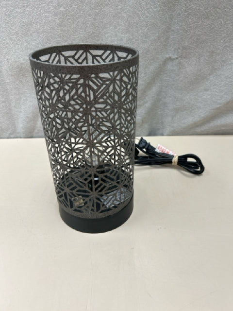 ORNATE METAL CAGE LAMP