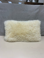 CREAM LAMB SKIN PILLOW