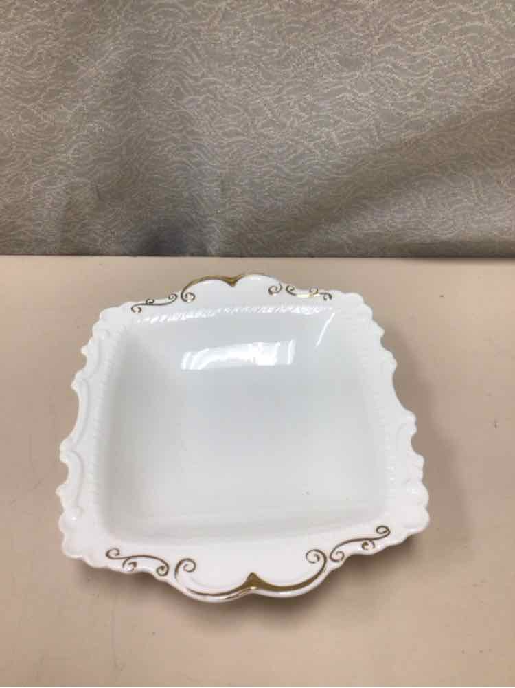 WHITE/GOLD SMALL DISH