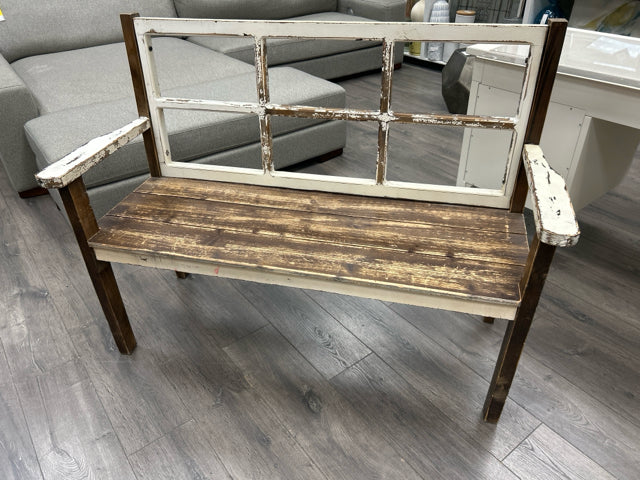 DIST WHITE WOOD BENCH
