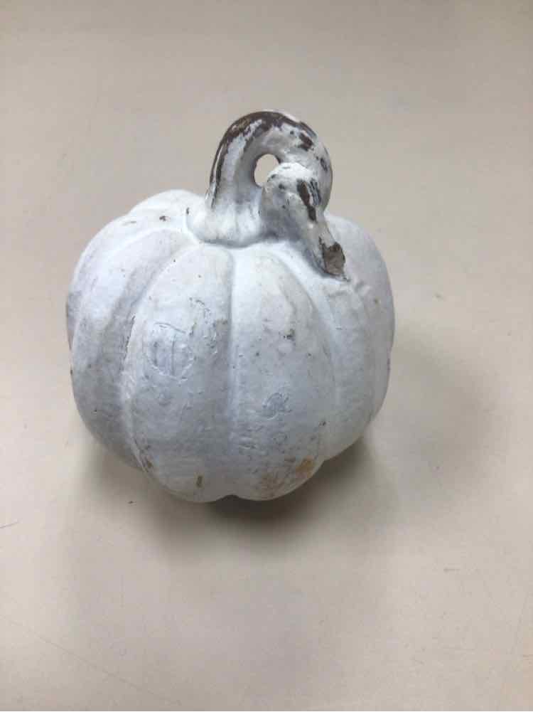 SMALL WHITE RESIN PUMPKIN