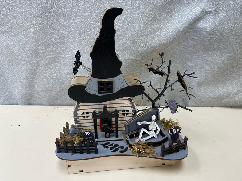 PAPER WITCHS HOUSE LIGHT UP