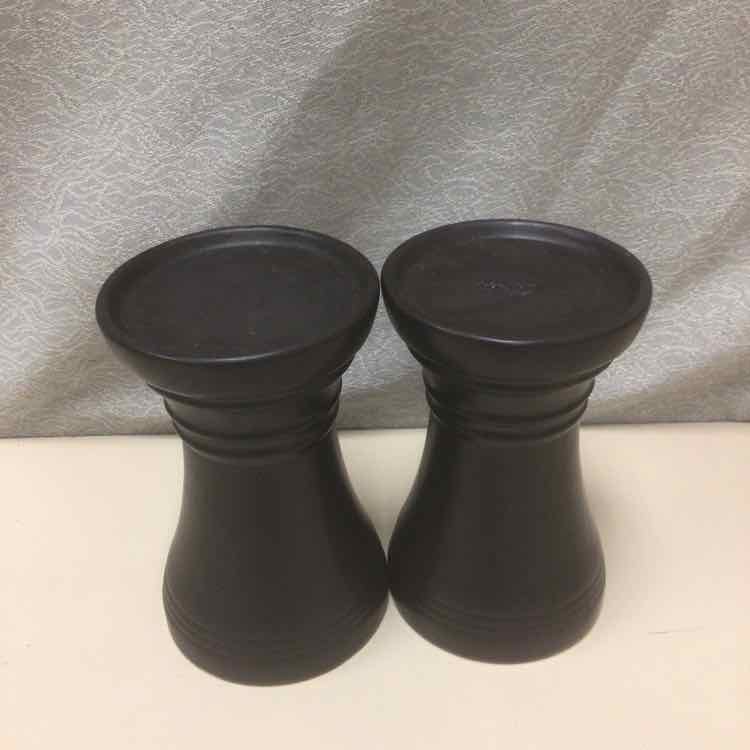 2 BLACK CANDLE HOLDERS