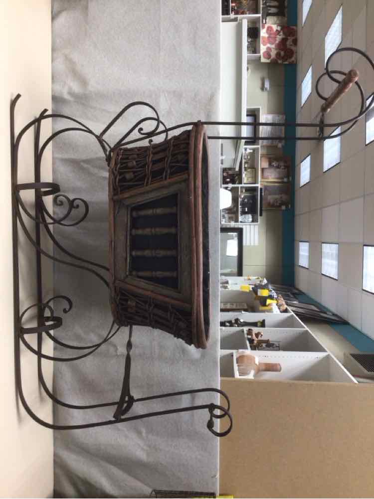 WICKER METAL SLED