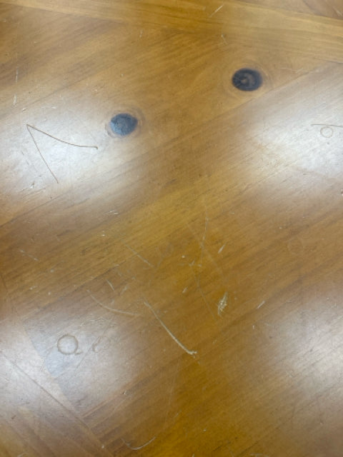 ROUND PINE TABLE W/4 CHAIRS
