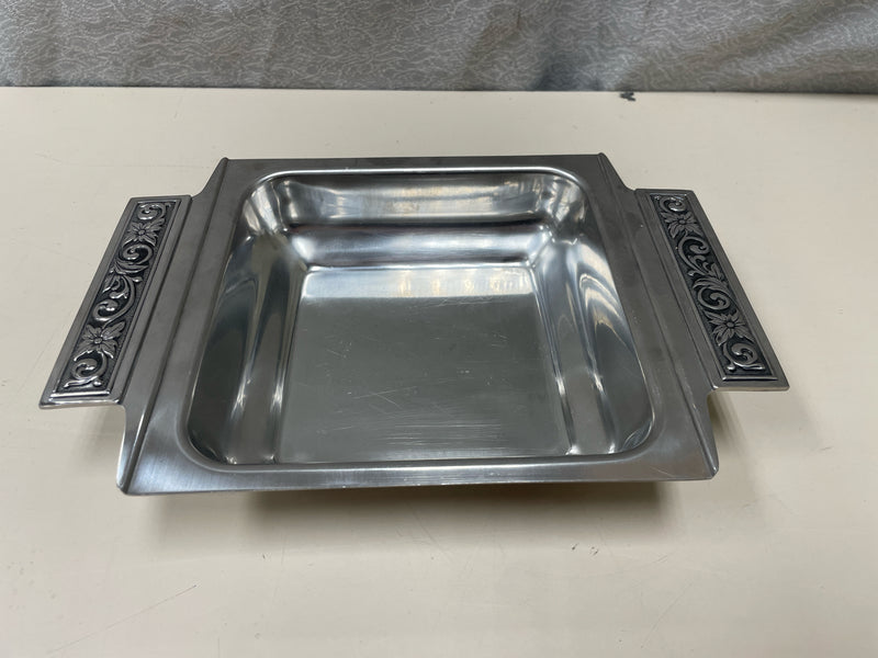 METAL DISH W/FLORAL DETAIL