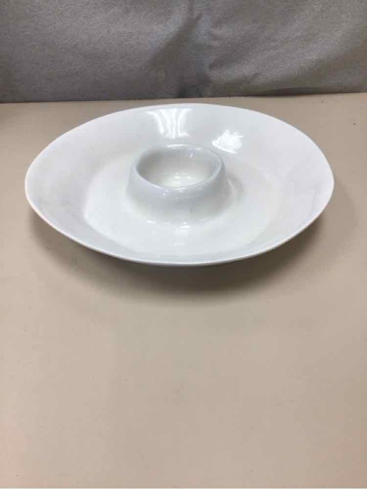 WHITE SNACK SERVING PLATTER