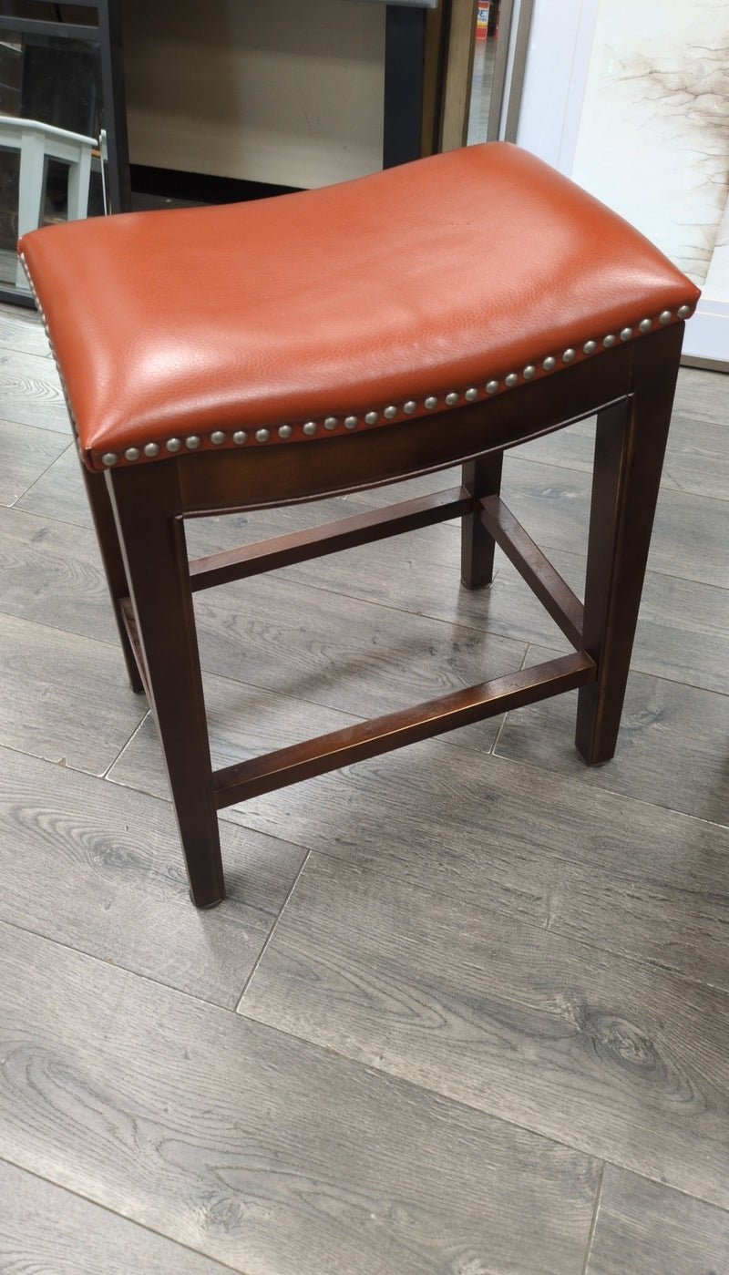 2 RED/BROWN STOOLS