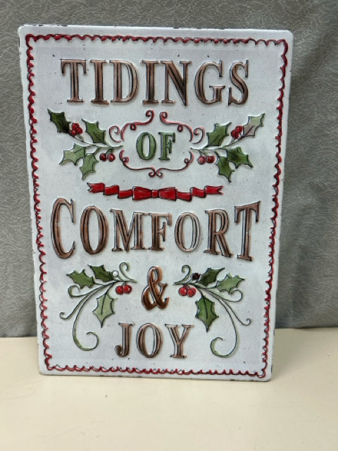 WHITE/COLORFUL METAL "TIDINGS" SIGN