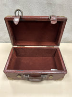 RED LEATHER LUGGAGE PIECE