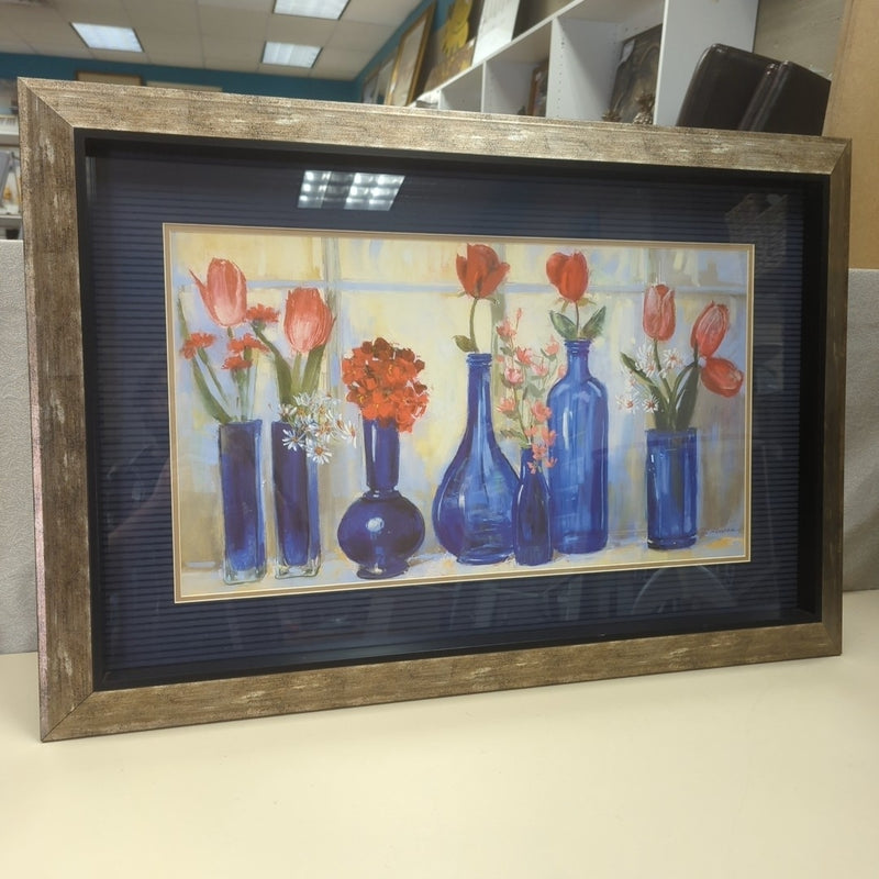 SILVERY FRAME FLOWERS PIC
