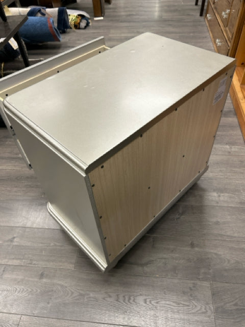 GREY SILVER 2 DRAWER NIGHTSTAND