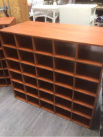 WOOD MULTI-CUBBY SHELF