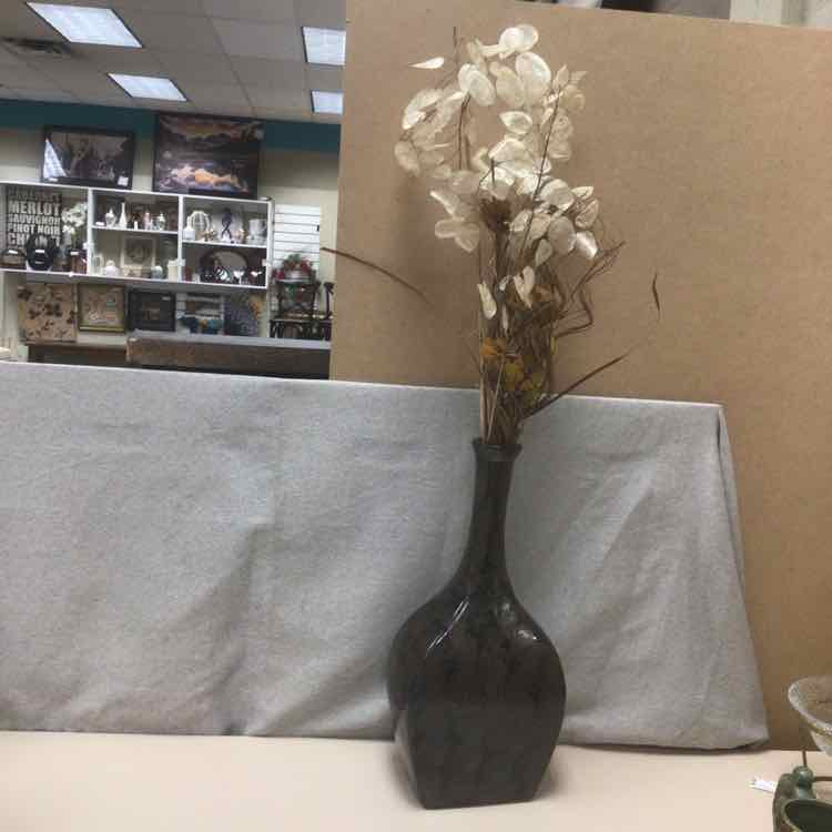 DARK BASE VASE W/FILLER