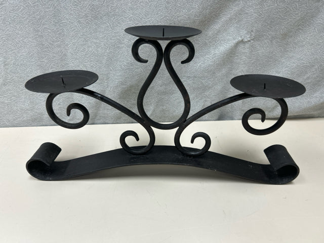 BROWN IRON TRIPLE CANDLE HOLDER
