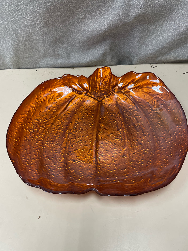 ORANGE GLASS PUMPKIN DISH