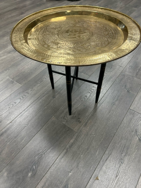 GOLD ASIAN TRAY ON STAND