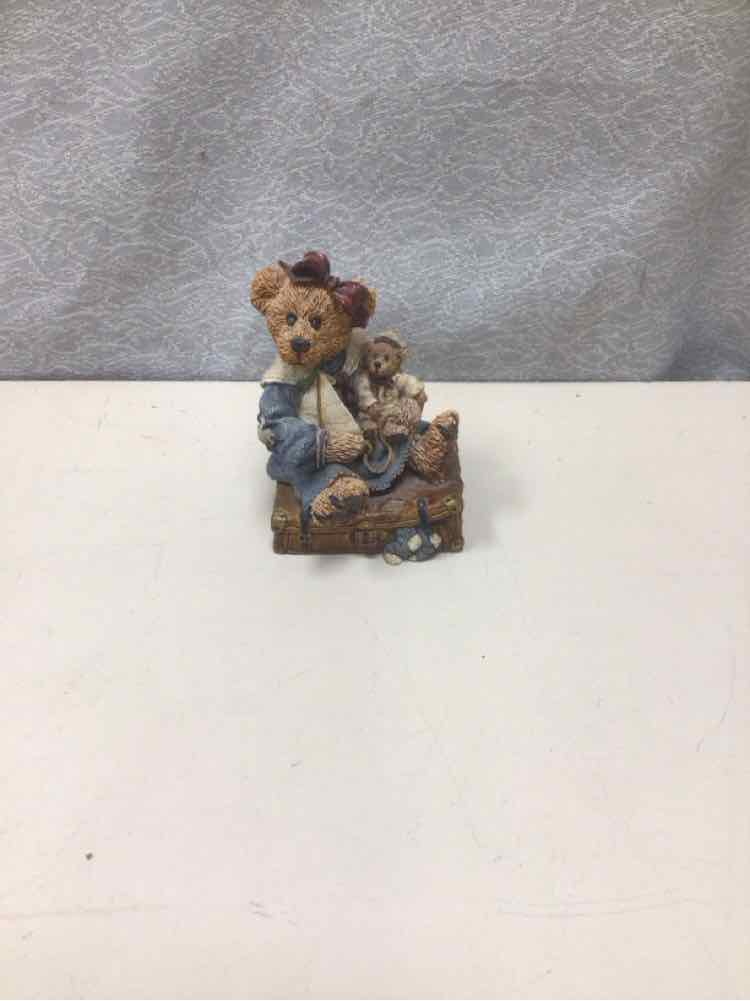 MISC SMALL BEAR FIGURE