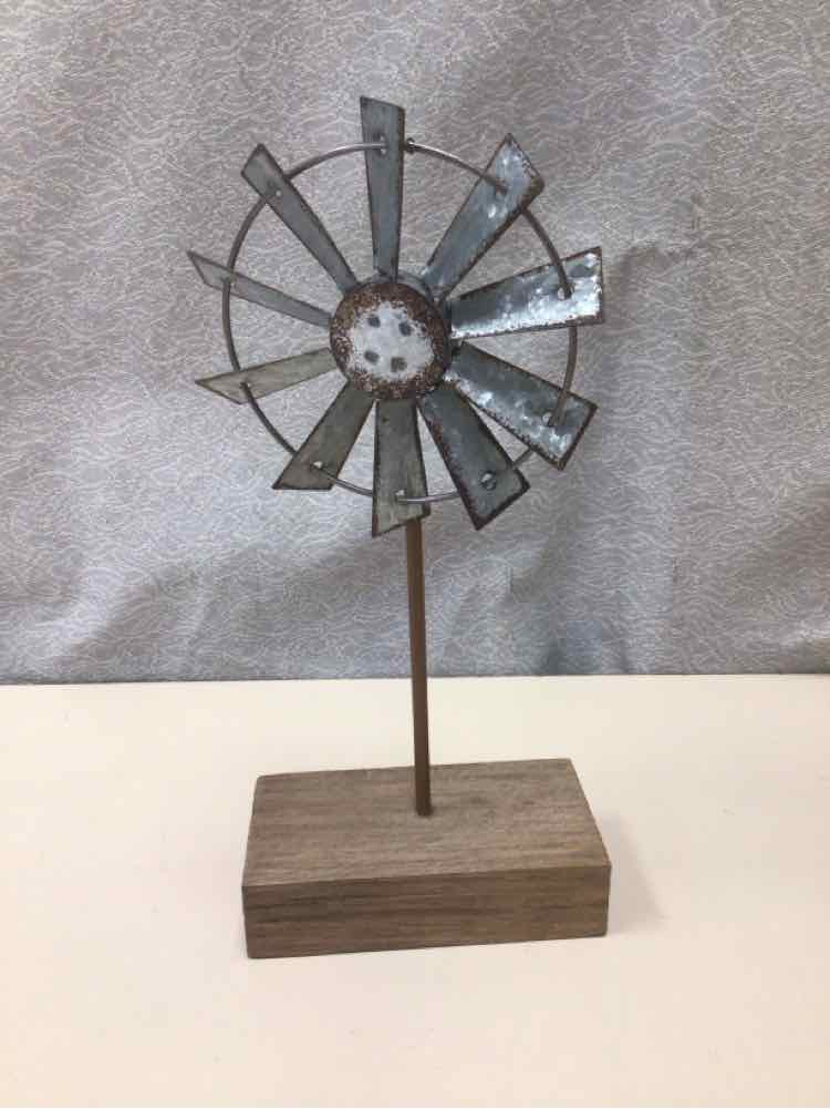 MINI METAL WINDMILL