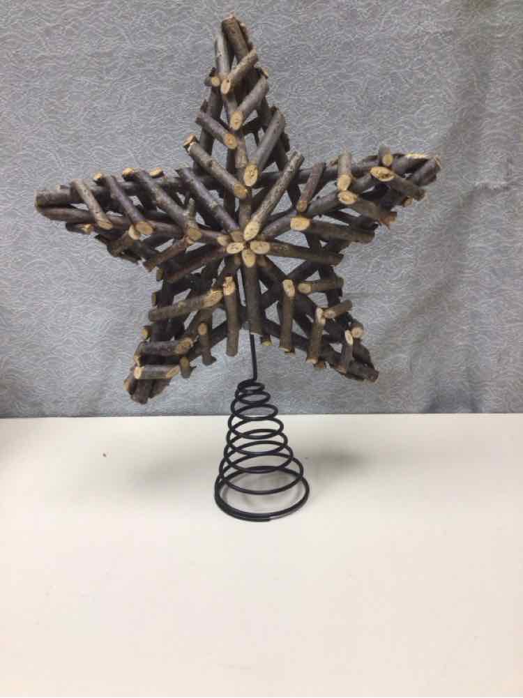 WOOD TWIG STAR TREE TOPPER