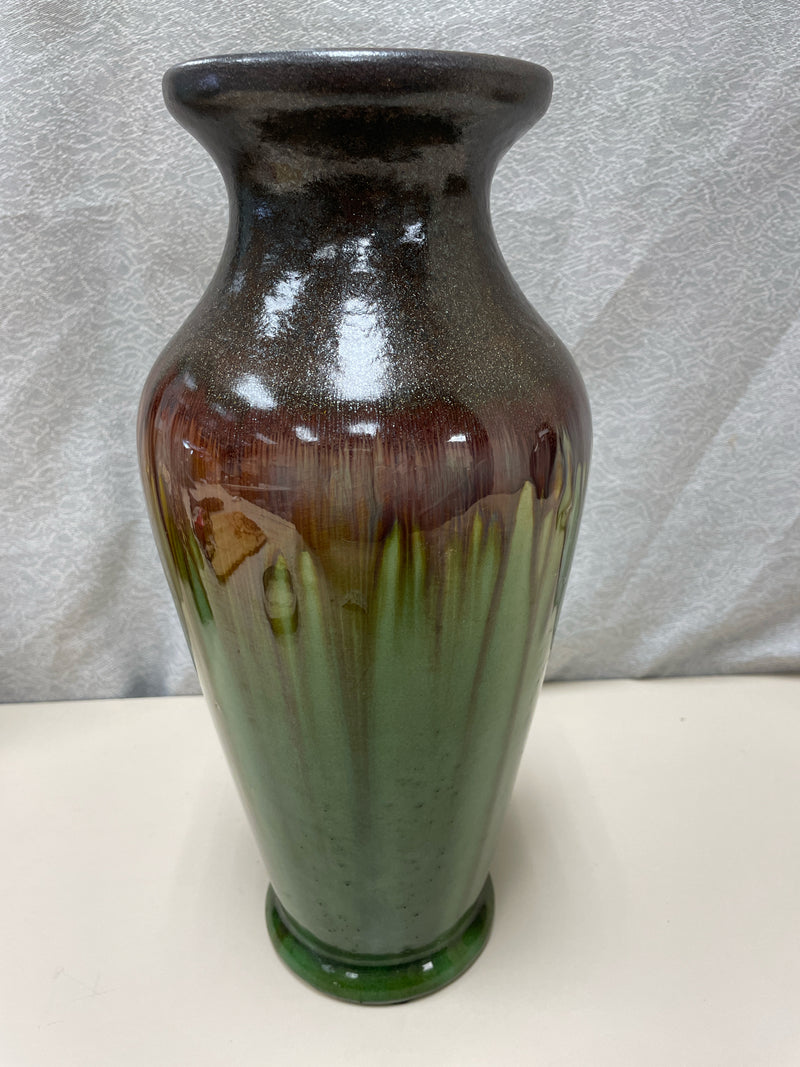 GREEN PURPLE DRIP GLASS VASE