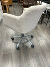 WHITE FUZZY OFFICE CHAIR