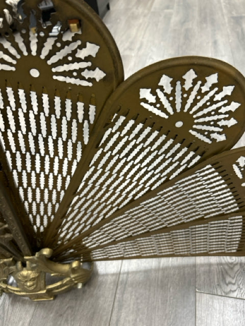 BRASS ASIAN SCREEN
