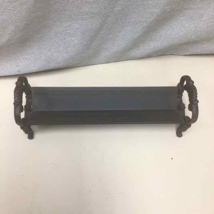 BROWN IRON HOLDER