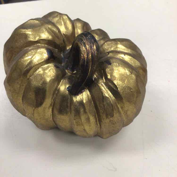 GOLD RESIN PUMPKIN
