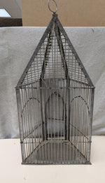 RUSTIC METAL BIRDCAGE