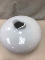 WHITE GLOSSY VASE