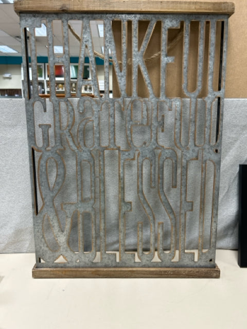 "THANKFUL..." METAL HANGING