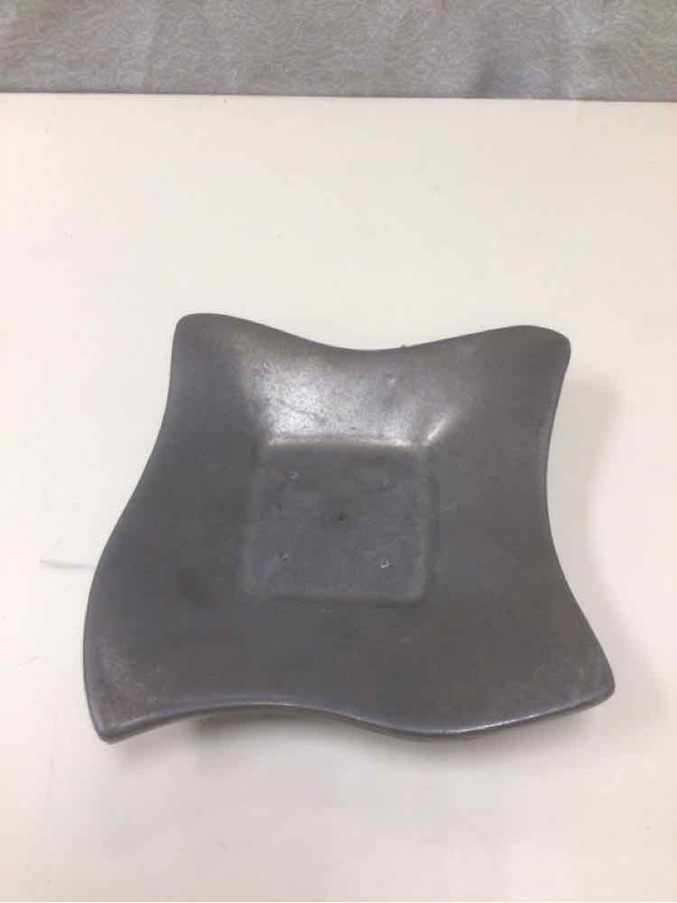 METALLIC CERAMIC TRAY