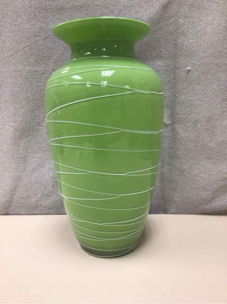 GREEN WHITE LINED CERAMIC VASE
