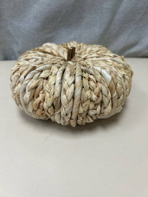 JUTE PUMPKIN