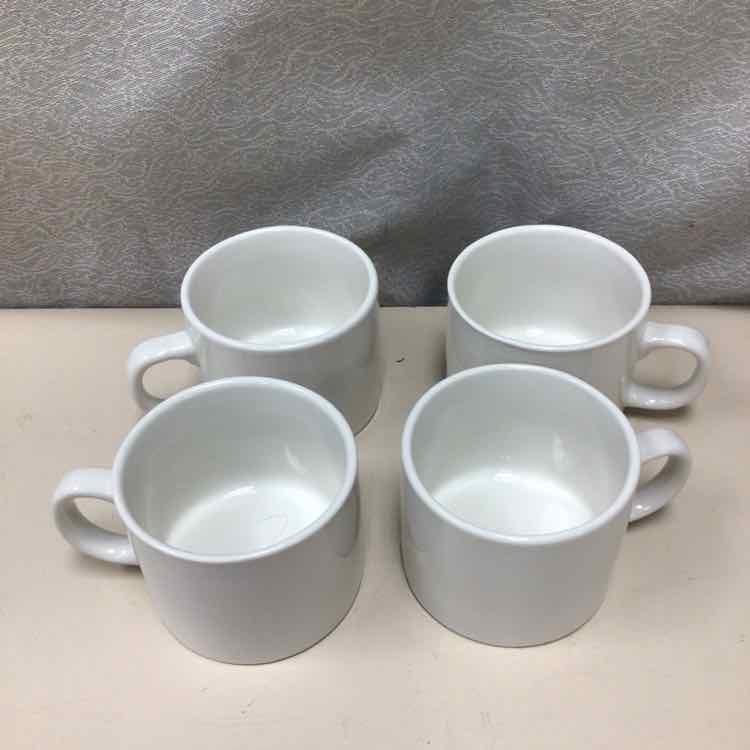 4 WHITE CUPS